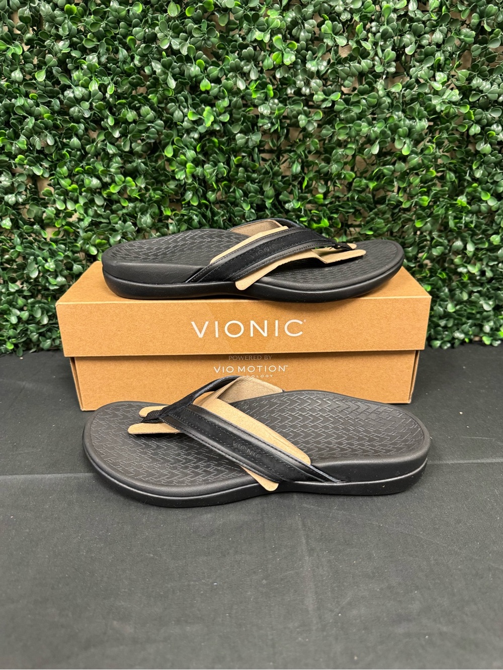 Vionic Tide II Sandal - M9